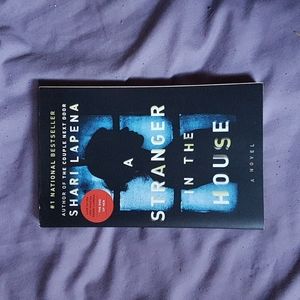 A Stranger in the House by Shari Lapena book